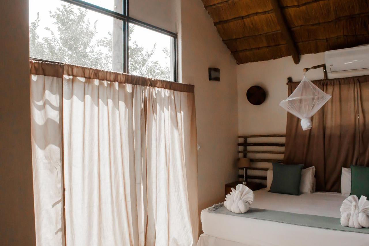 Leeville Guesthouse Kasane Εξωτερικό φωτογραφία